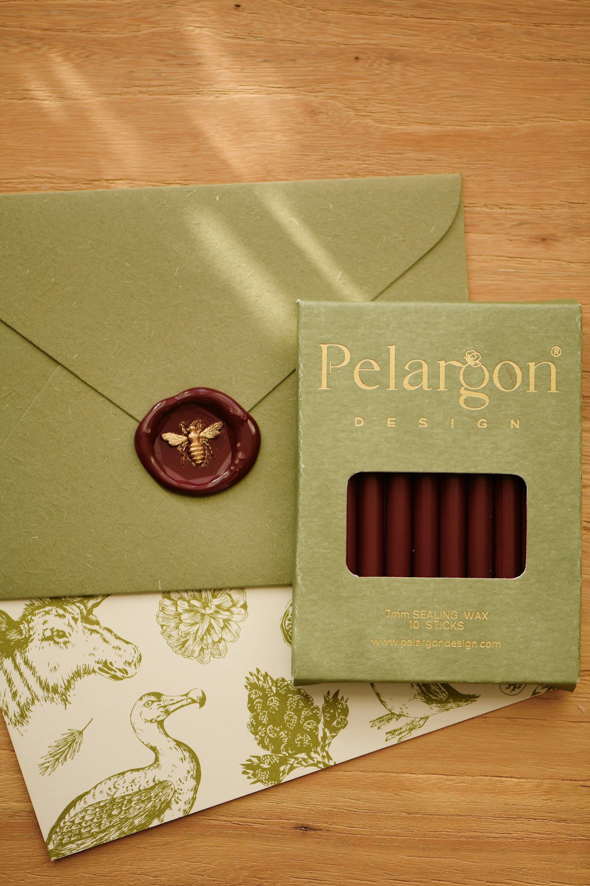 Pelargon Design Burgundy Red Sealing Wax, 10 Sticks
