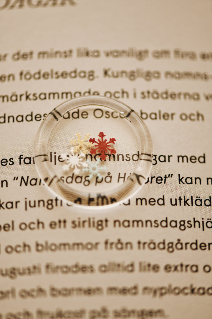 Mini Snowflakes Confetti - Multicolor