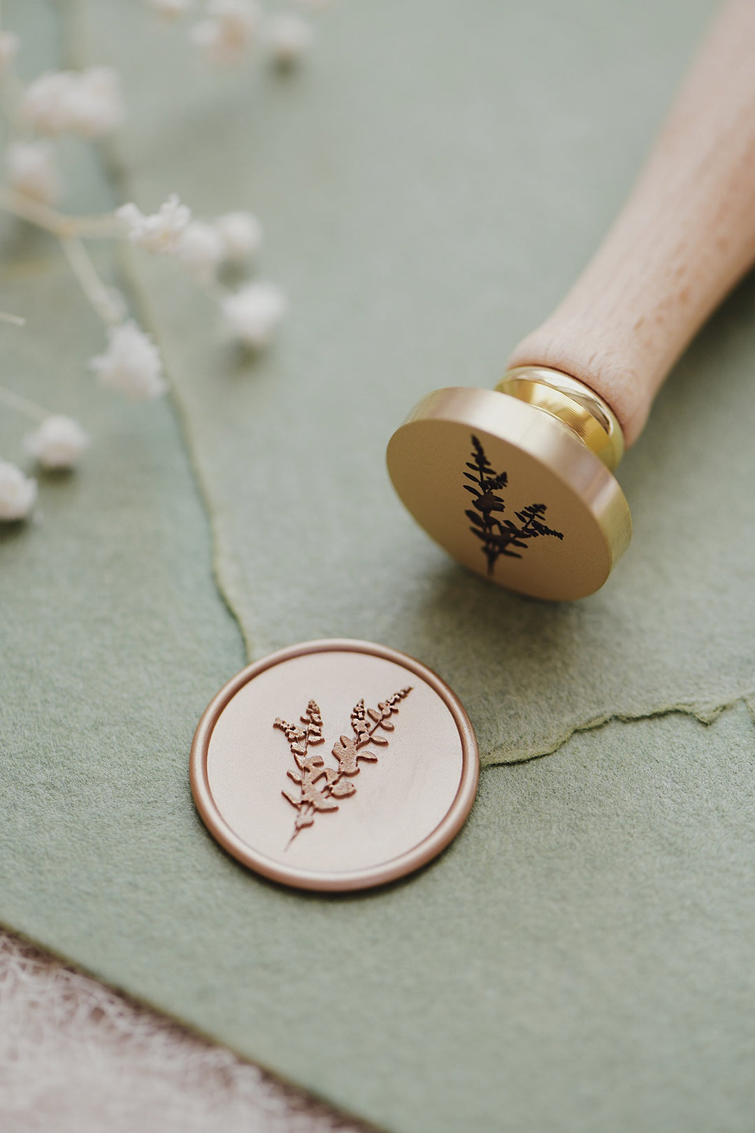 pelargondesign-botanical eucalyptus flower wreath-wax-seal-stamp-on green envelope