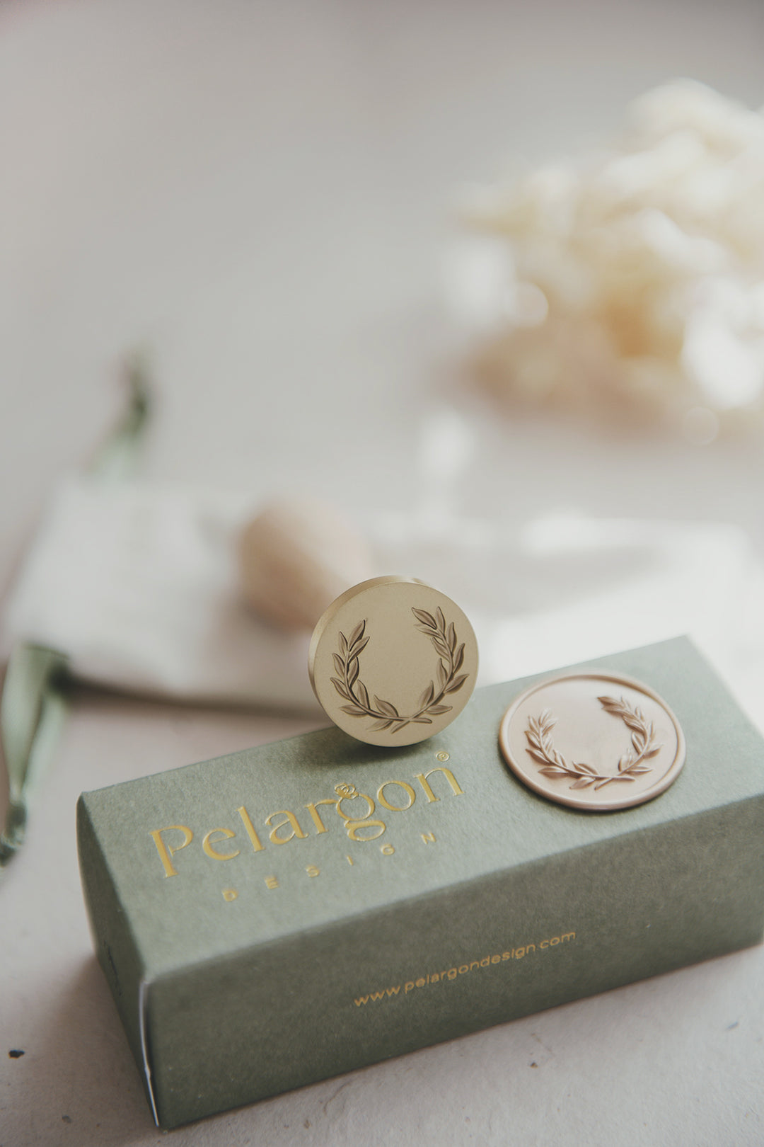 pelargondesign-botanical olive wreath-wax-seal-stamp-green packaging