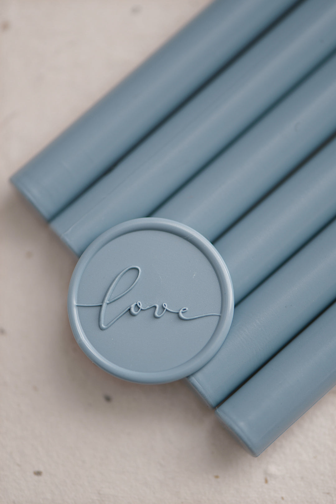 pelargondesign-dusty-blue-glue-gun-sealing-wax-sticks