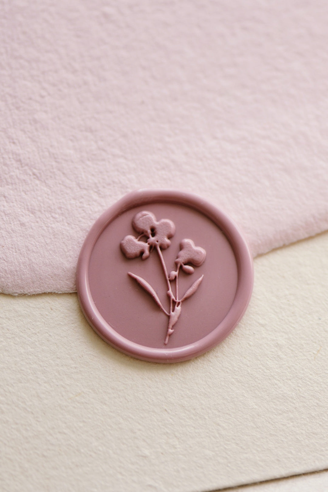 pelargondesign-pelargon pink-wax-seal-wedding invitation envelope