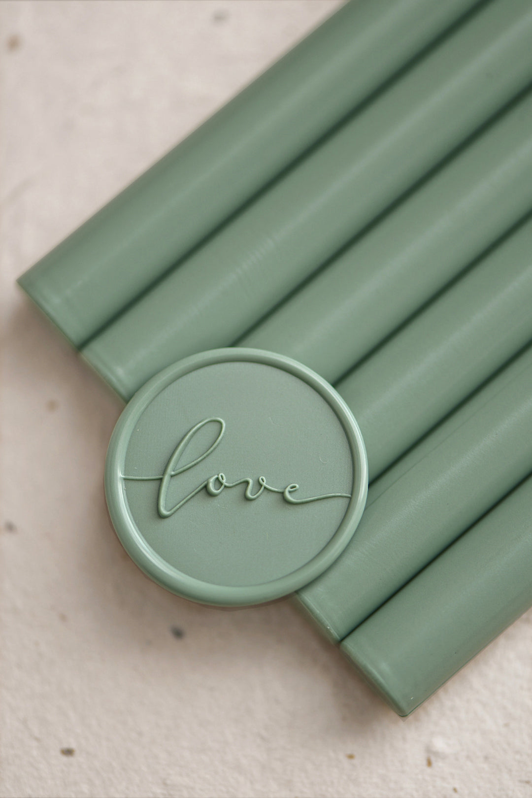 pelargondesign-sagegreen-glue-gun-sealing-wax-sticks