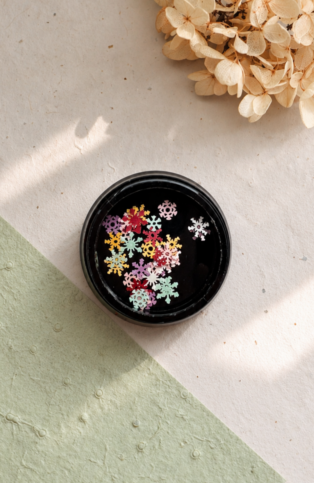 Mini Snowflakes Confetti - Multicolor